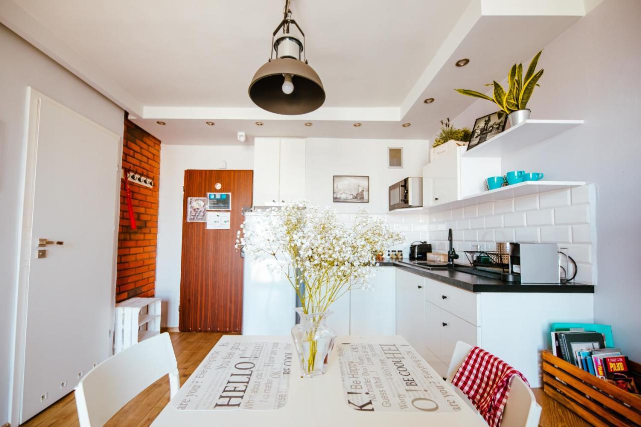 Bright 14Th Floor Central Home With Balcony & Views Warsaw Exterior photo