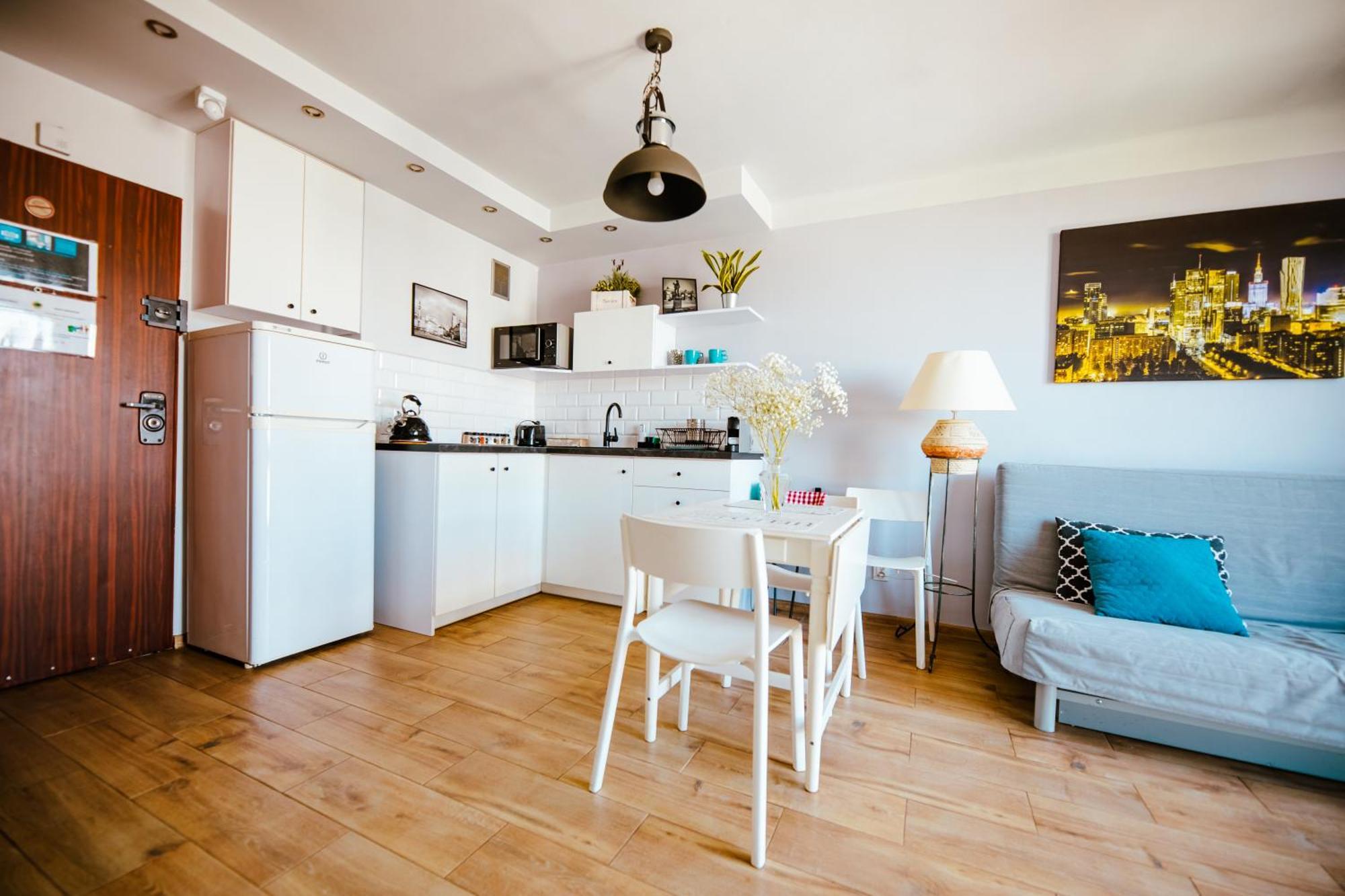 Bright 14Th Floor Central Home With Balcony & Views Warsaw Exterior photo
