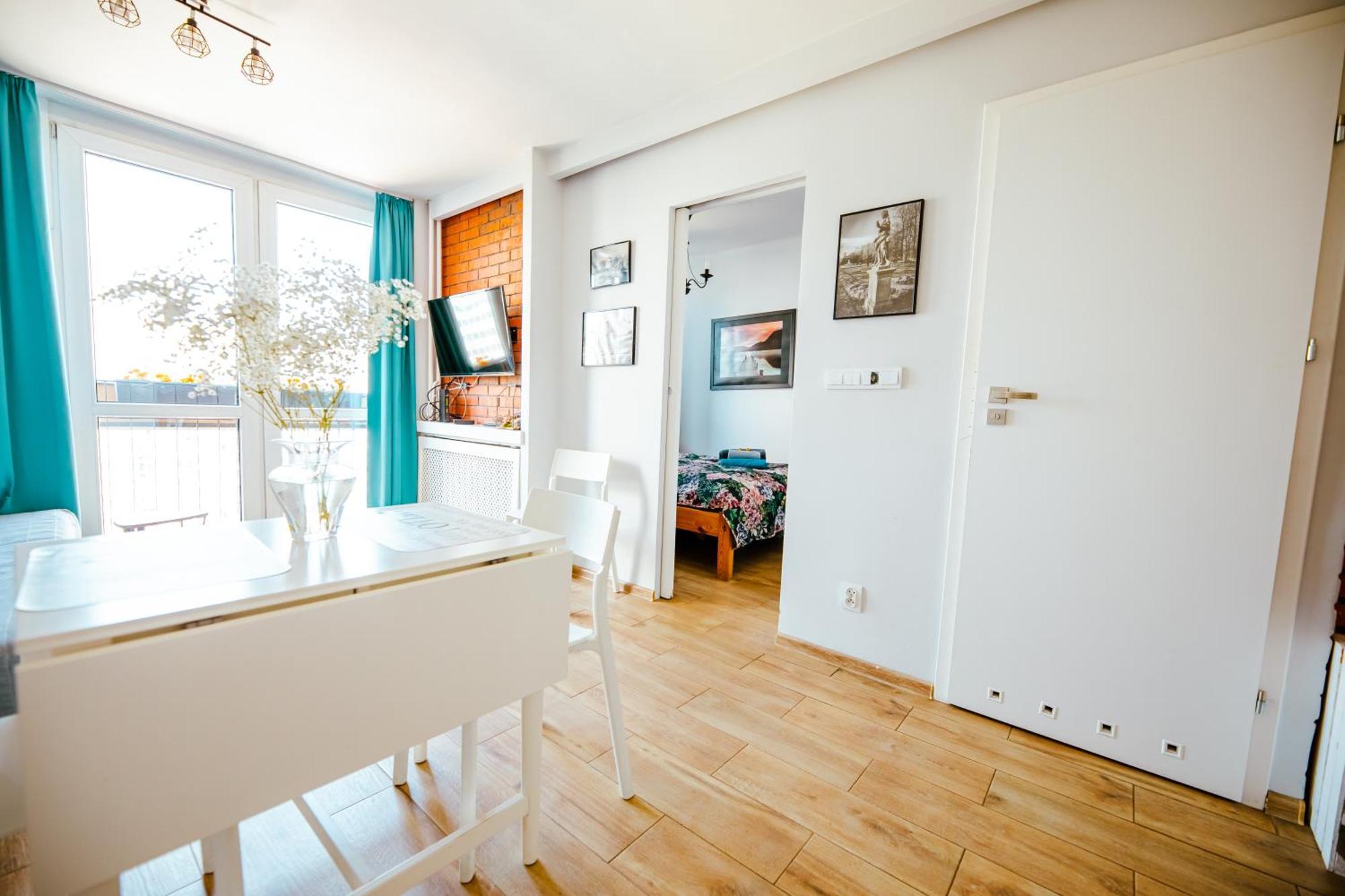 Bright 14Th Floor Central Home With Balcony & Views Warsaw Exterior photo